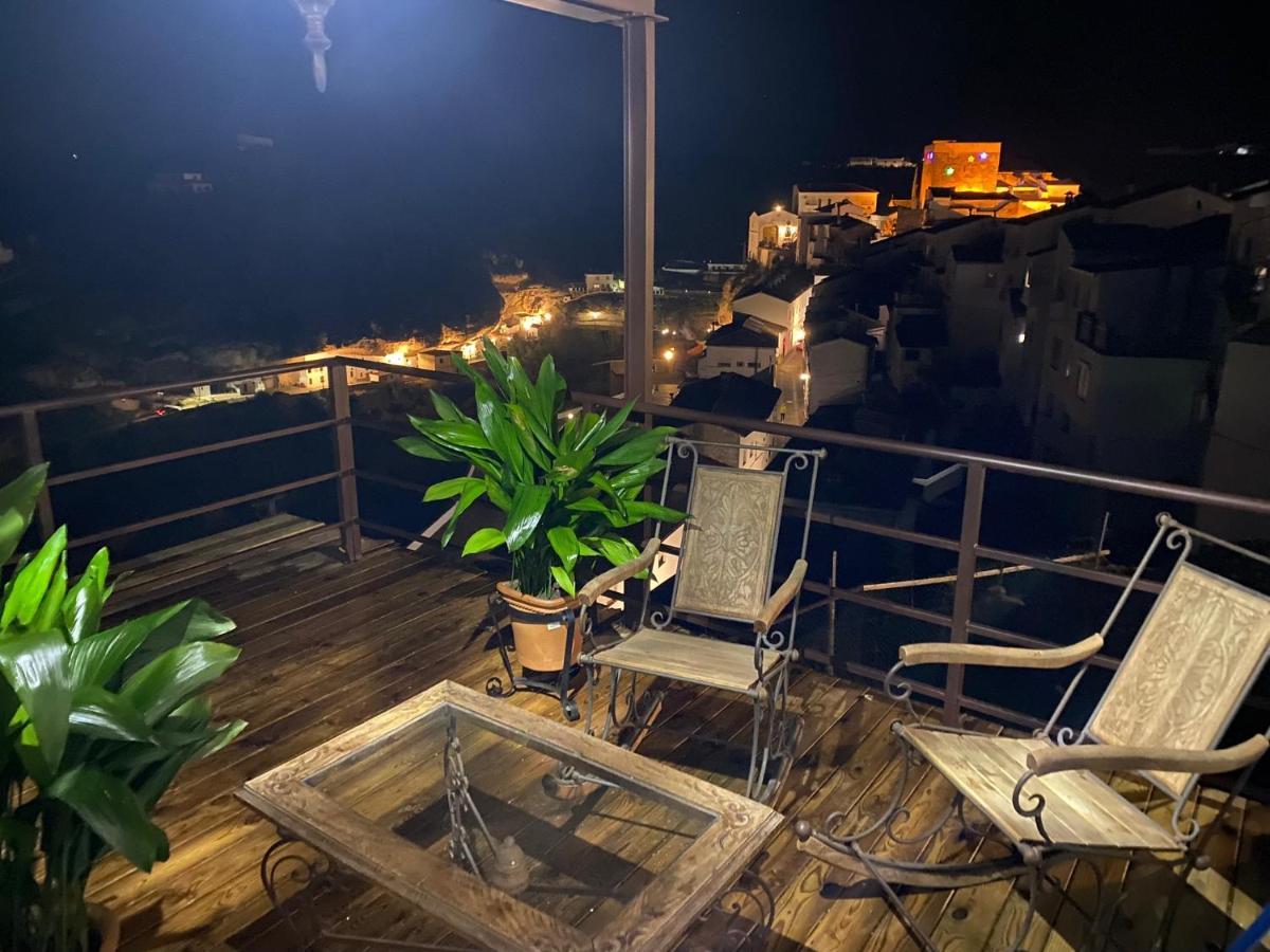 El Escondite De Martina, Aticos Romanticos Setenil De Las Bodegas Zewnętrze zdjęcie